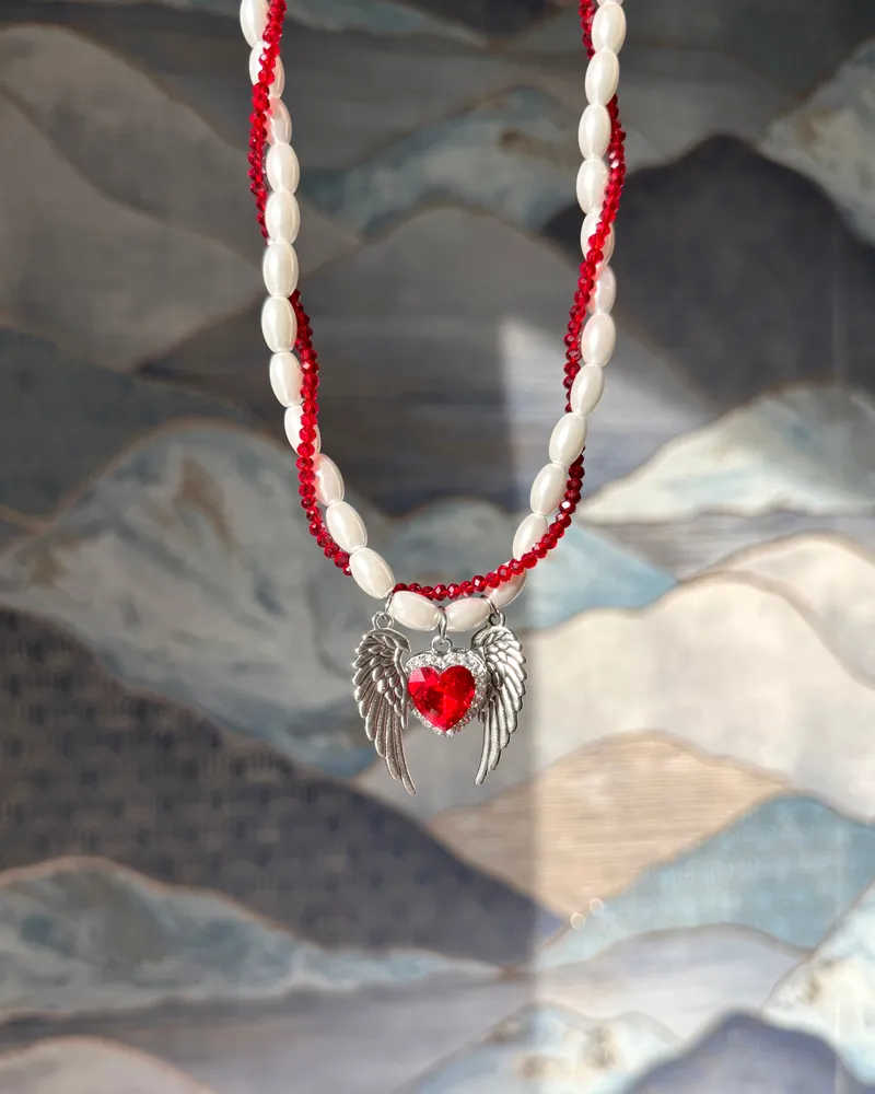 Колье «Cupid’s heart» — колье ручной работы из бусин, фото 3